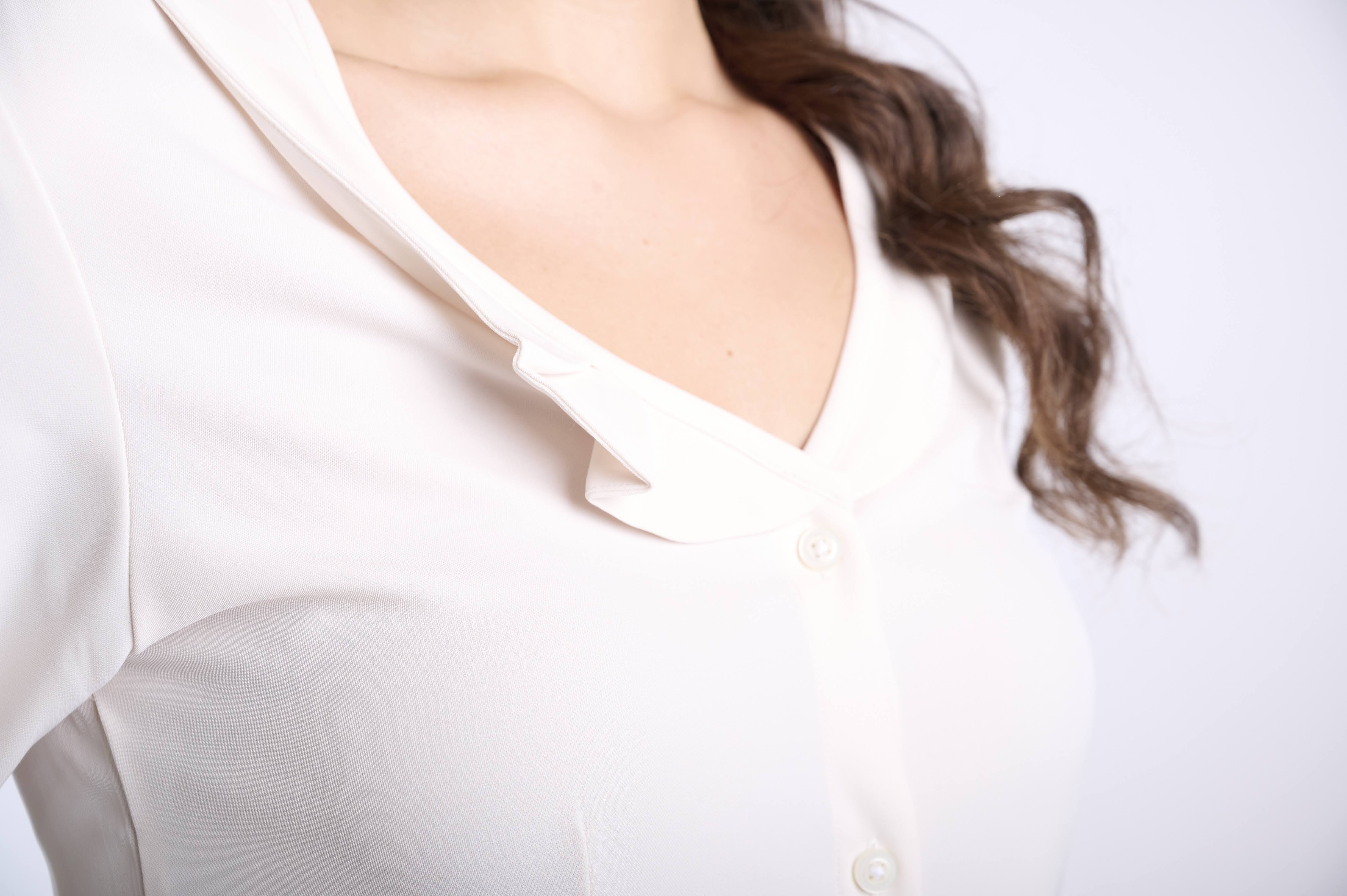 Elegant Ivory Button-Down Blouse with 3/4 Sleeves