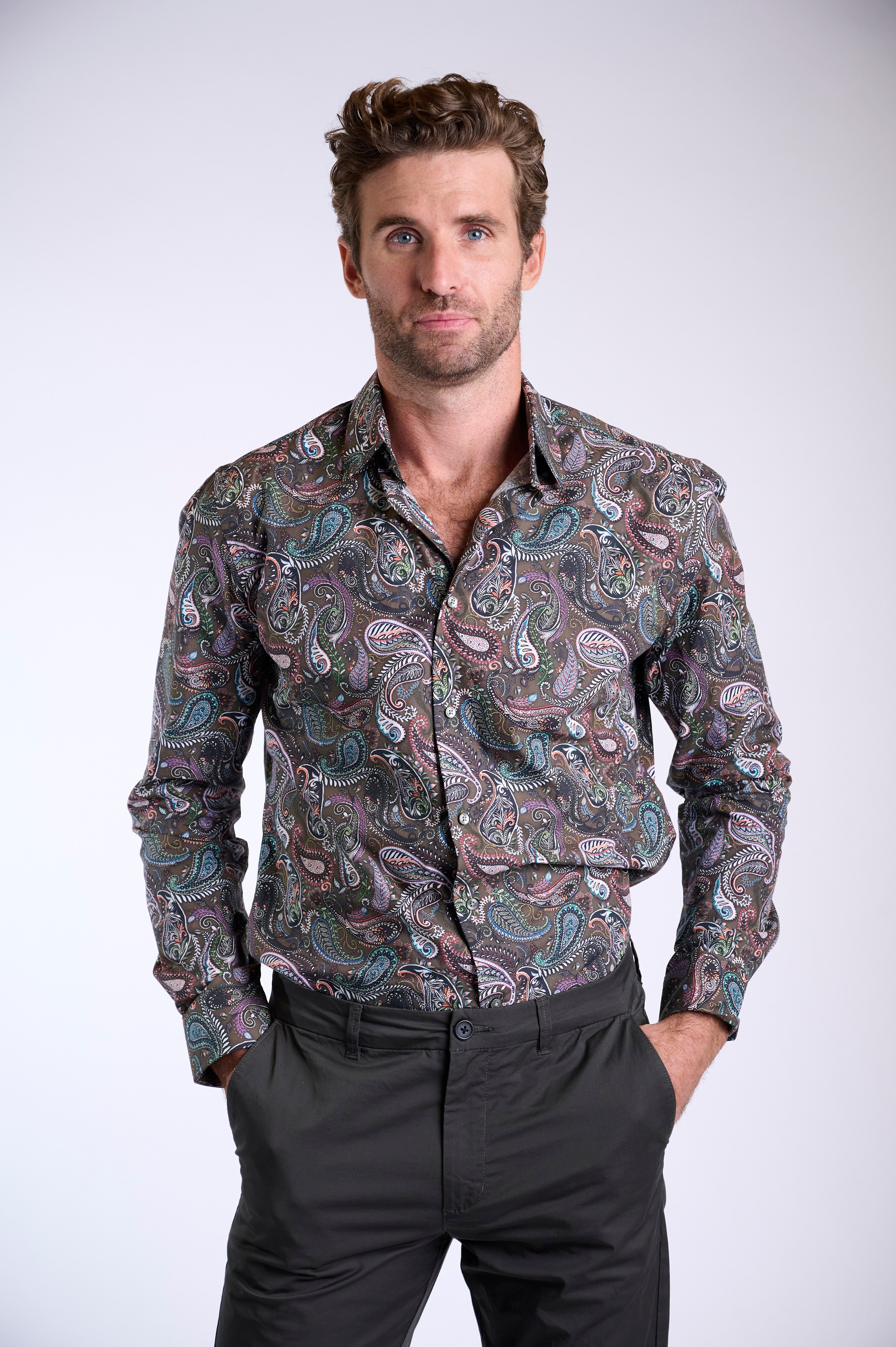 Full sleeve shirt with paisley print