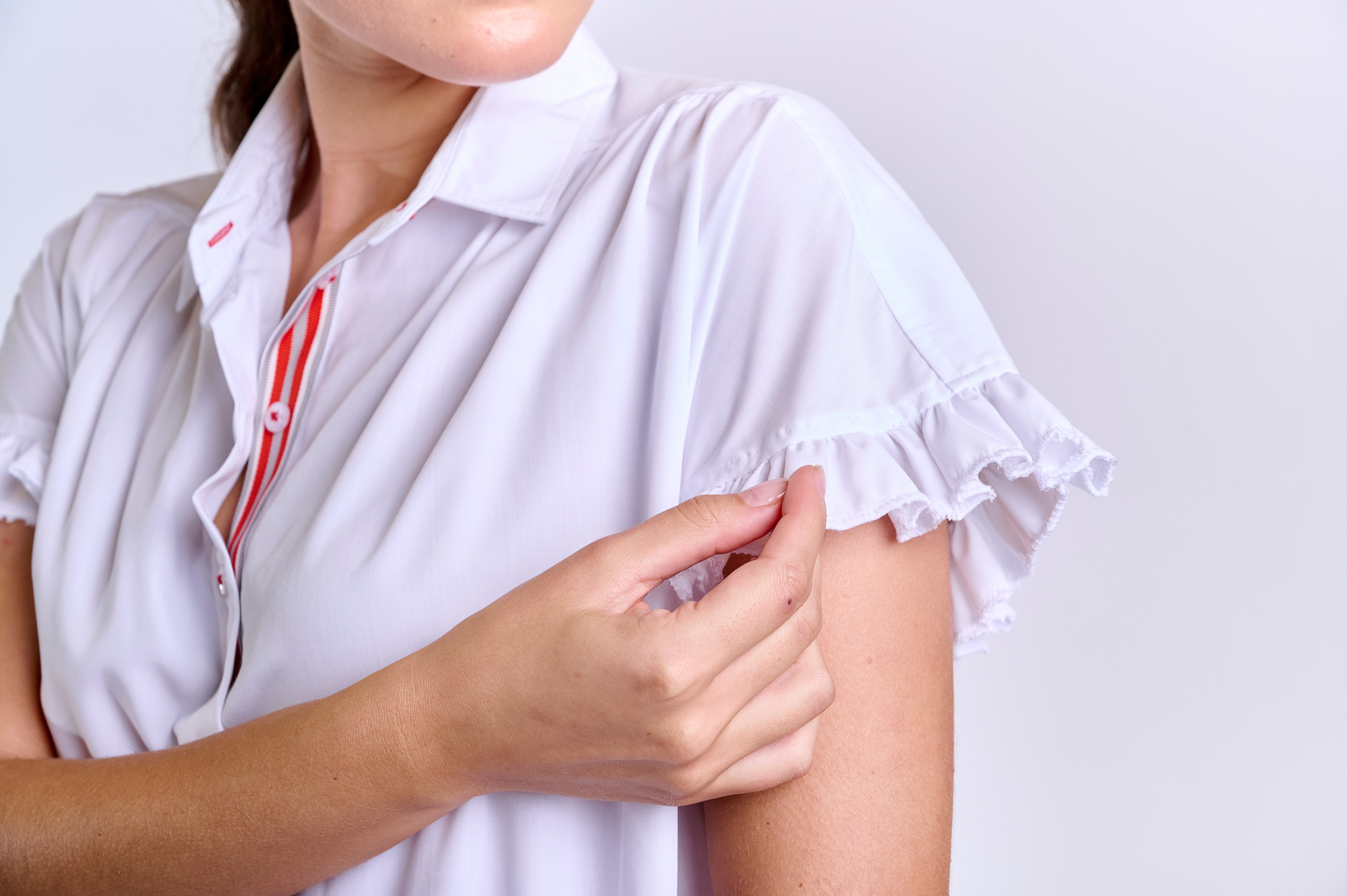 White ruffle sleeve Shirt