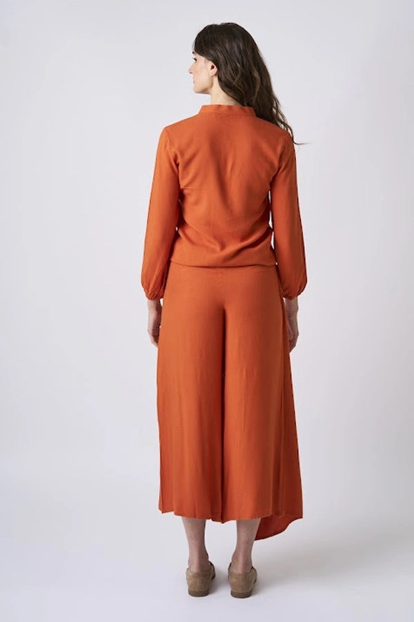Women’s Long Sleeve Split-Neck Blouse