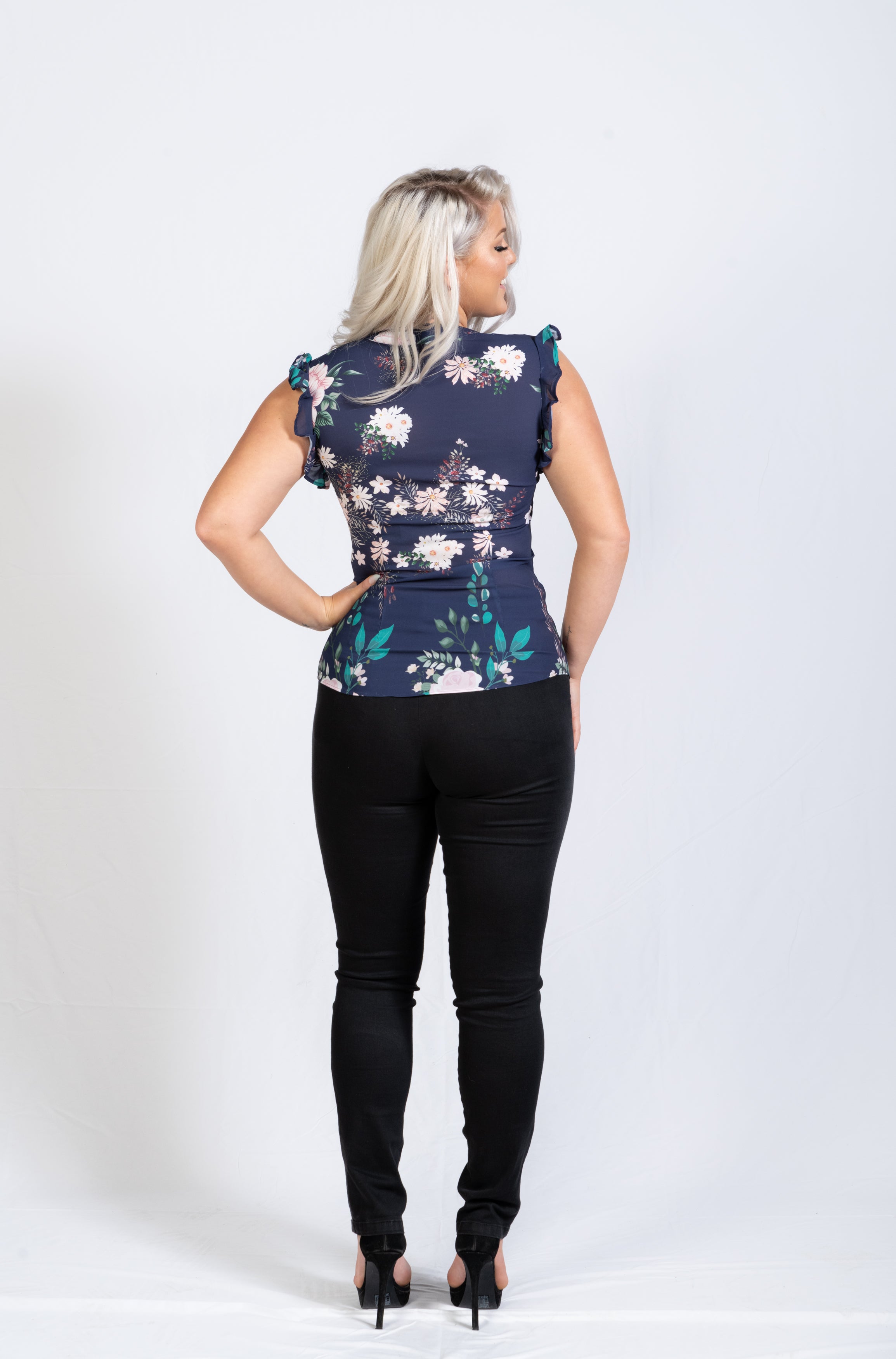 Floral Ruffle Sleeve Blouse
