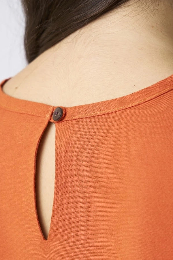 Women’s Basic Crew Neck Top