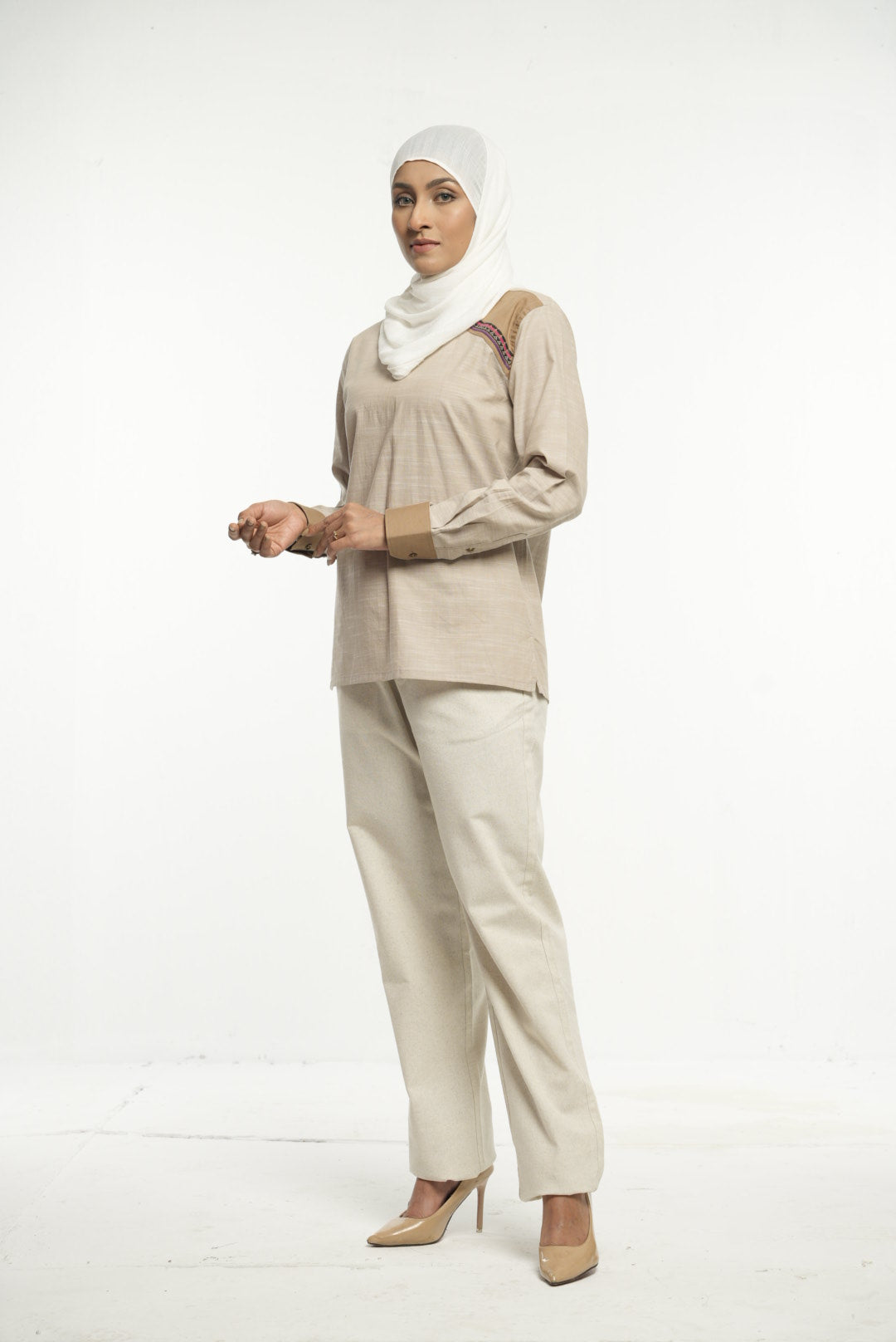 Elegant Beige Tunic with Contrast Details