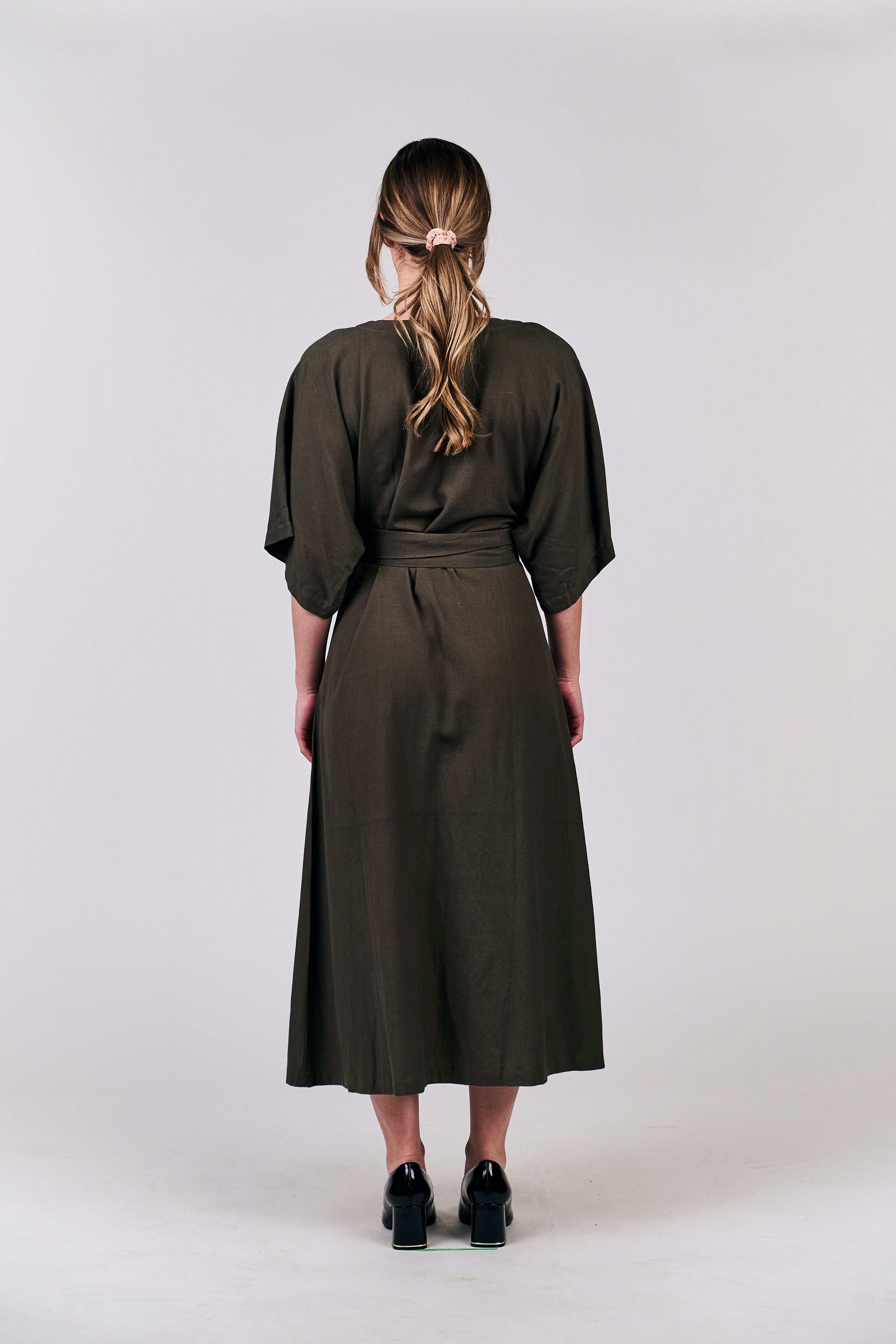 Relaxed V-Neck Wrap Maxi Dress in Olive