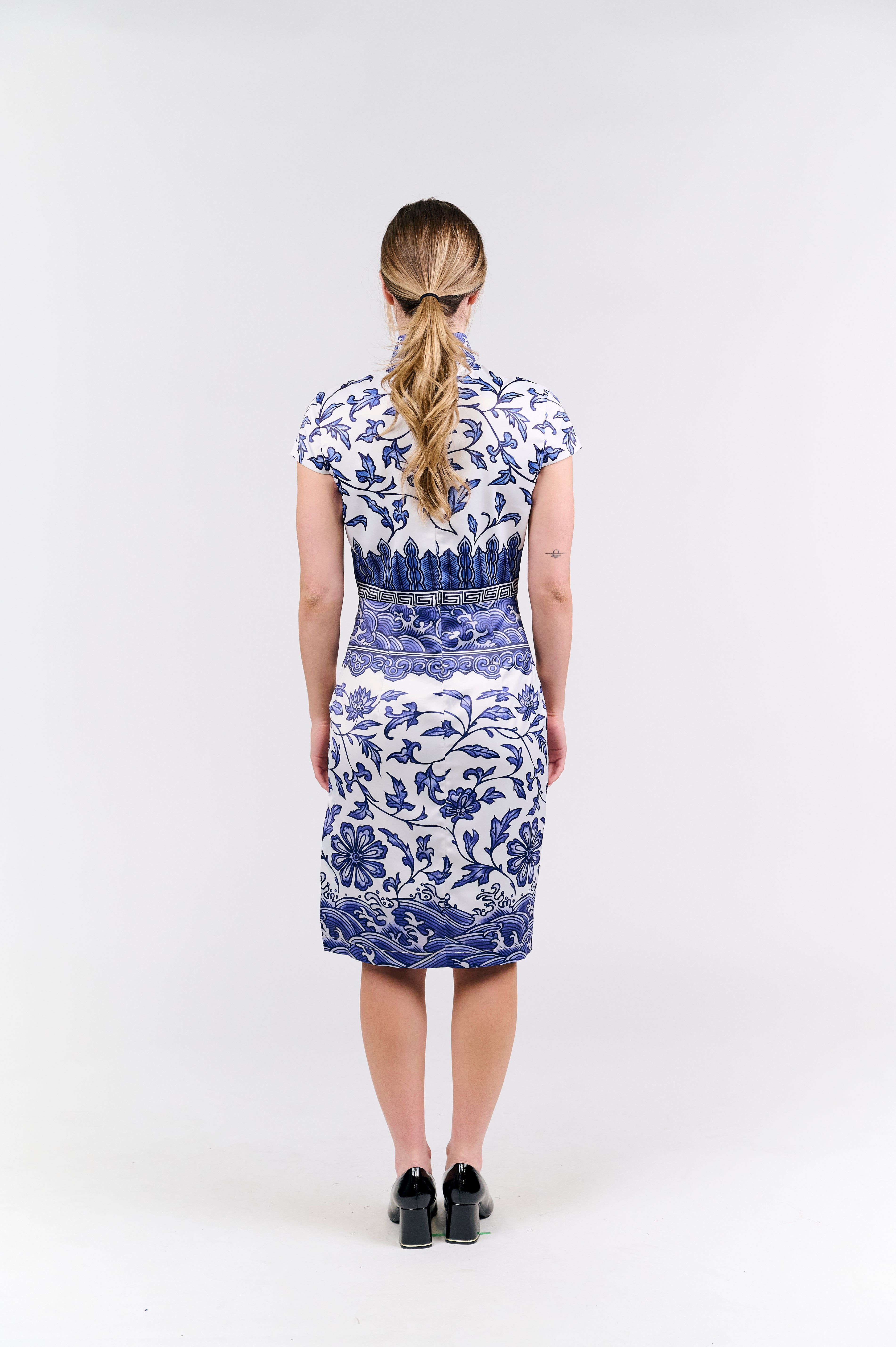 Porcelain-Inspired Printed Cheongsam