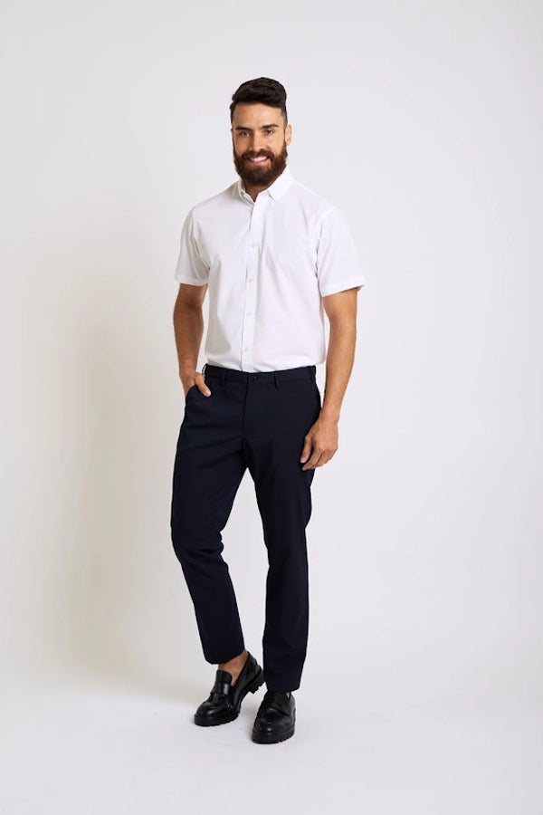 Men’s Classic Short Sleeve White Button-Down Shirt