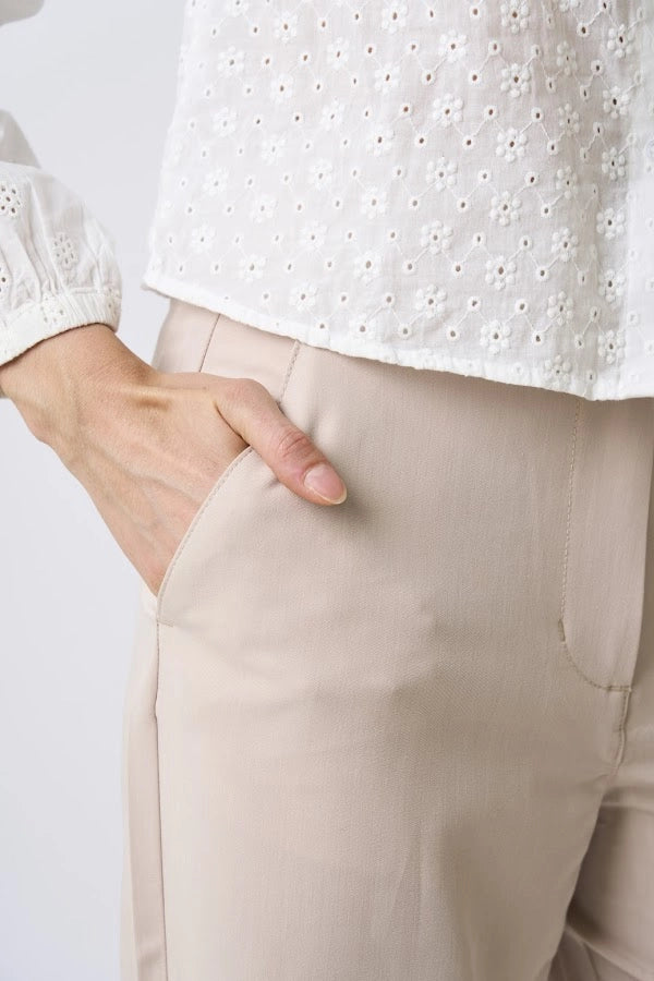 Women’s Wide-Leg Trousers