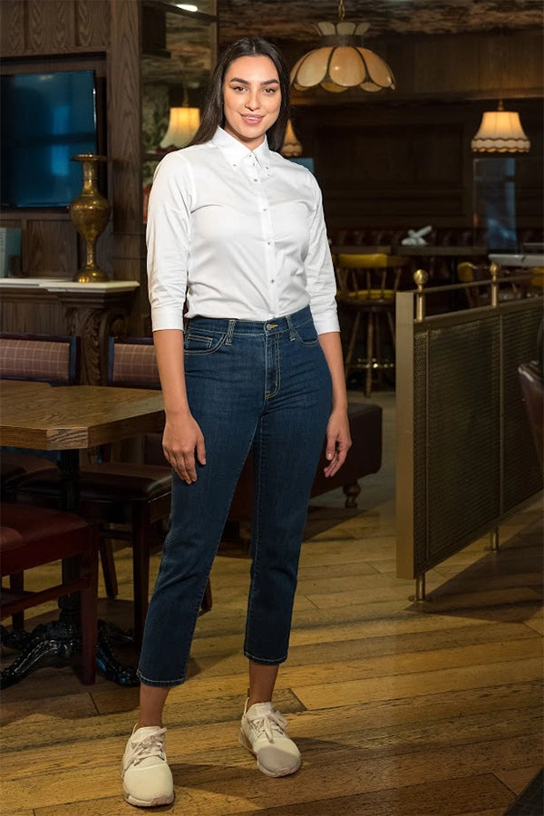 Crisp White Button-Up Shirt with 3/4 Sleeves